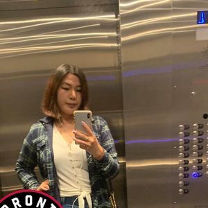 Meet your Posher, Tenzin